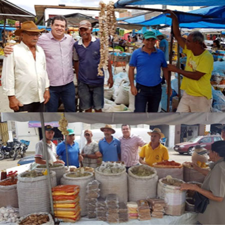 Deputado Marquinho Viana visita feira livre do município de Tanhaçu