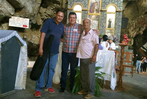 Deputado Marquinho Viana participa da tradicional Missa dos Romeiros, em Ituaçu