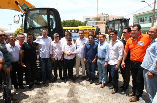 Deputado Marquinho Viana participa da comitiva do governador Rui Costa em Macaúbas e a Ibipitanga