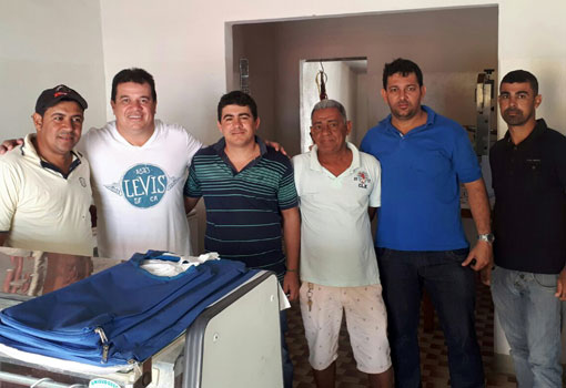 Demandas de Ituaçu são entregues ao deputado Marquinho Viana