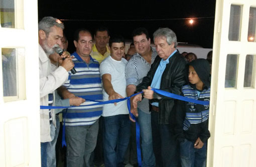 Deputado Marquinho Viana e prefeito Albercinho inauguram obras em Ituaçu