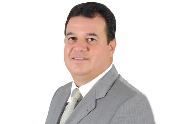 Marquinho Viana diz votar 'em todo mundo, menos em Nelson Leal’, para presidente da ALBA