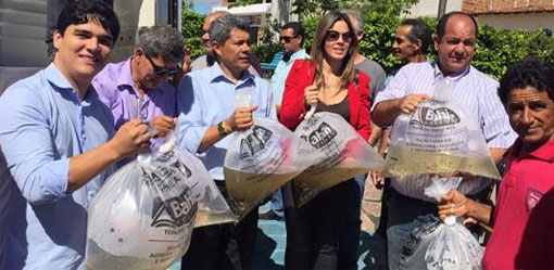 Deputado Marquinho Viana consegue com a Bahia Pesca S/A alevinos para Ituaçu e Barra da Estiva