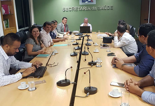 Deputado Marquinho Viana leva prefeitos à audiência com o secretário estadual de saúde