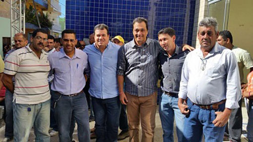 Macaúbas: Deputado Marquinho Viana prestigia a implantação do SETAF