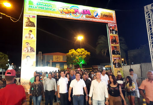 Deputado Marquinho Viana participa de festa em Tabocas do Brejo Velho