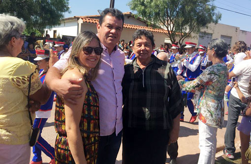 Barra da Estiva: Marquinho Viana prestigia desfile de 7 de setembro