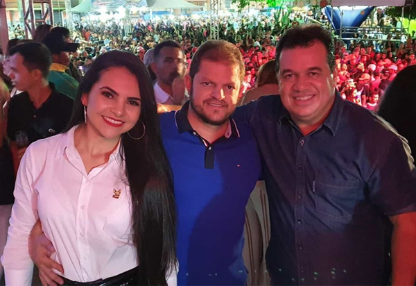 Deputado Marquinho Viana participa dos 58 anos de emancipação de Belo Campo