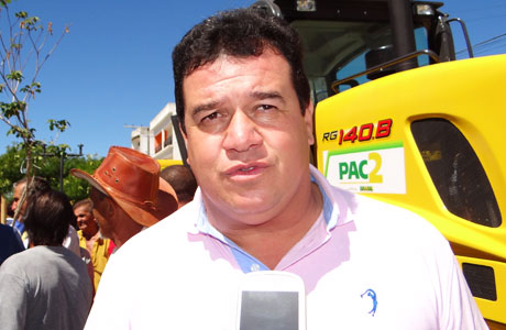 Deputado Marquinho Viana solicita melhoria do sistema de telefonia celular em 5 municípios