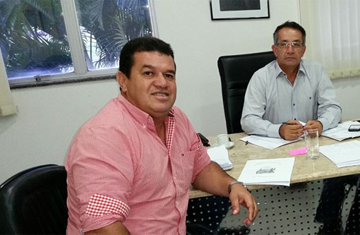 Governador Rui Costa autoriza obras para municípios da base aliada do deputado Marquinho Viana