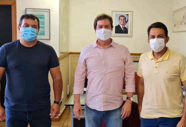 Deputado Marquinho Viana agiliza melhoramentos para Rio de Contas, na Conder