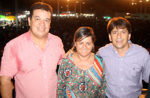 Marquinho Viana destaca a importância da realização do Festival de Ternos de Reis em Aracatu