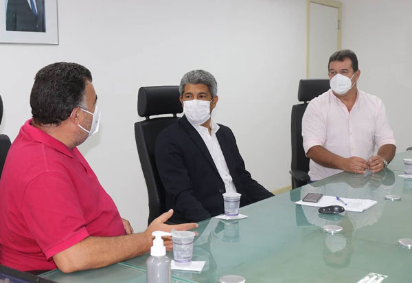 Deputado Marquinho Viana busca ampliar os investimentos na área educacional para Livramento de Nossa Senhora