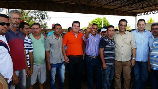 Deputado Marquinho Viana visita Macaúbas e reencontra ex-prefeito