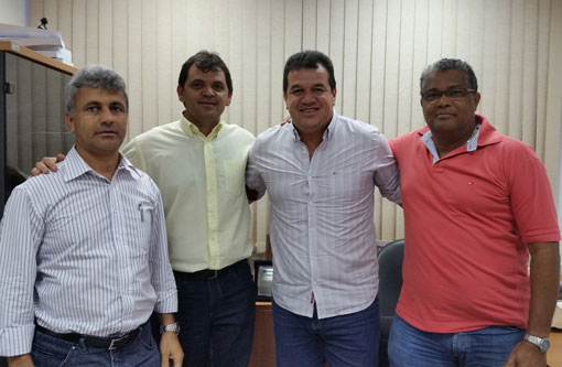 Deputado Marquinho Viana recebe a visita de lideranças políticas de Planalto