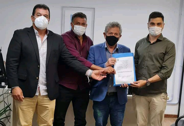 Deputado Marquinho Viana encaminha projeto da ponte entre Caraíbas e Belo Campo