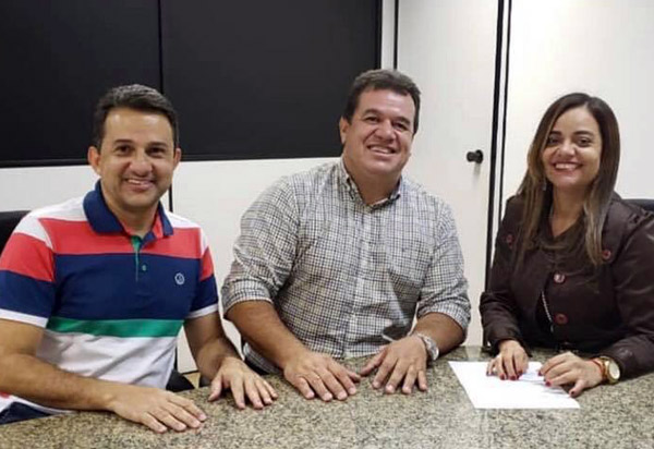 Deputado Marquinho Viana agiliza sistemas de abastecimento de água para Rio de Contas