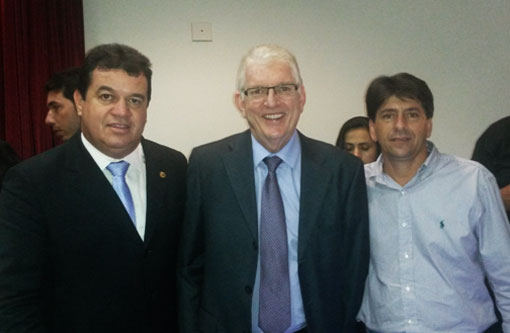 Aracatu: A pedido de Marquinho Viana, Wagner autorizou quatro sistemas de abastecimento de água