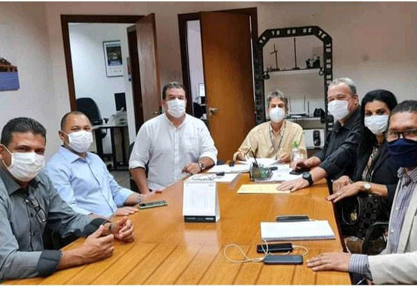 Deputado Marquinho Viana na SIT solicita a recuperação de estradas em Caculé