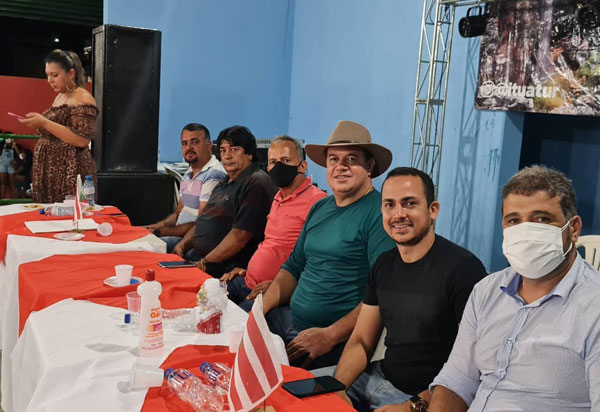 Deputado Marquinho Viana participa da premiação dos Ternos de Reis no município de Ituaçu