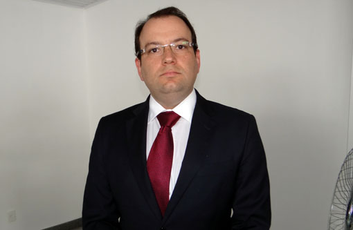 Jaques Wagner nomeia Maurício Kertzman desembargador