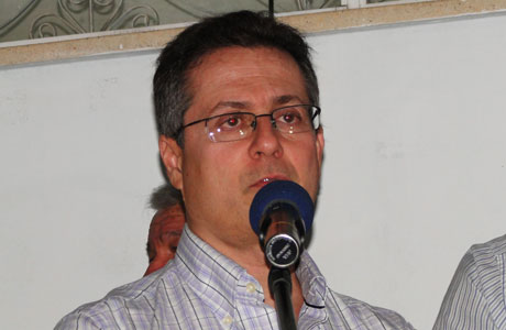 MAURÍCIO TRINDADE VAI ASSUMIR AÇÃO SOCIAL DE NETO