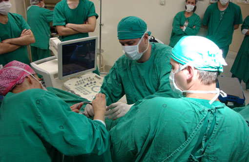 Saúde: Novas diretrizes para cursos de medicina incluem estágio obrigatório no SUS