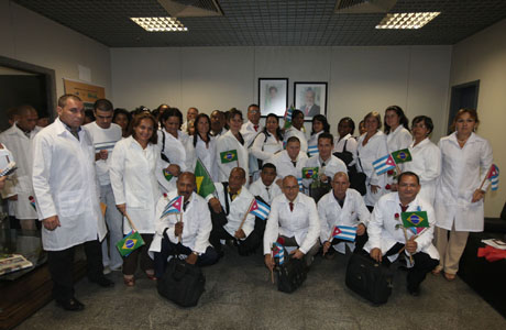 Médicos cubanos reforçam saúde em municípios do interior baiano