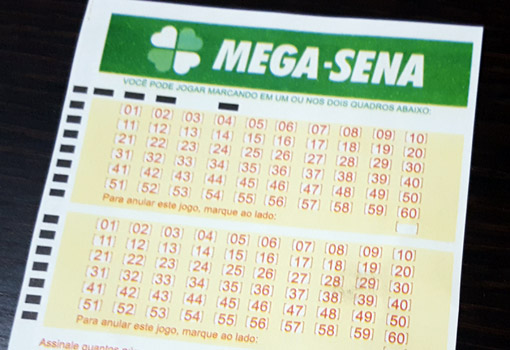 Mega-Sena acumula e pode pagar R$ 100 milhões no sábado (17)