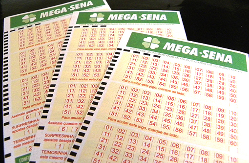 Mega-Sena pode pagar até 130 milhões neste sábado (22)