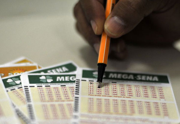 Mega-Sena sorteia nesta quarta-feira prêmio de R$ 34,4 milhões