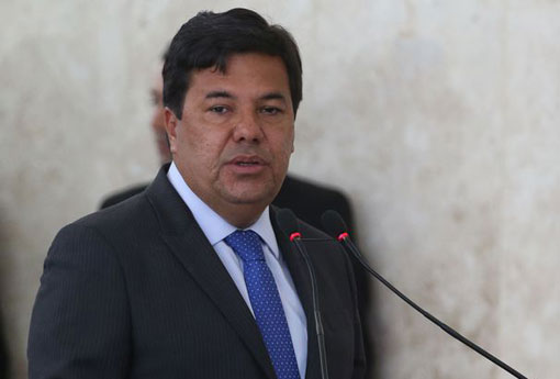 Novo ensino médio deve ser implementado a partir de 2019, diz ministro