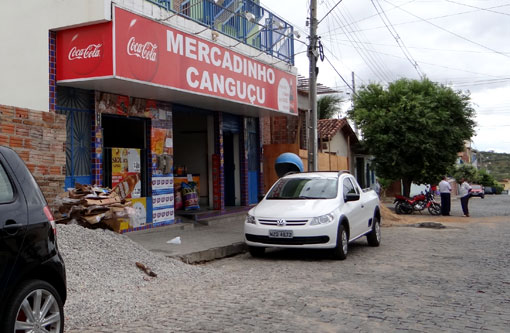 Brumado: Bandidos assaltam mercadinho no bairro das Flores