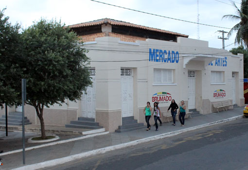 Feira de Artesanato de Brumado será realizada no dia 8 de outubro no Mercado de Artes