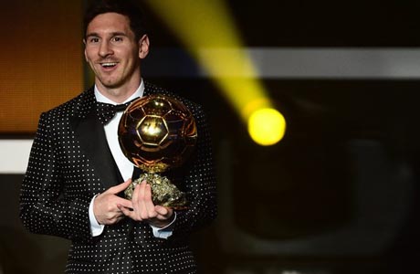 O MELHOR DO MUNDO: MESSI FATURA SUA 4ª BOLA DE OURO