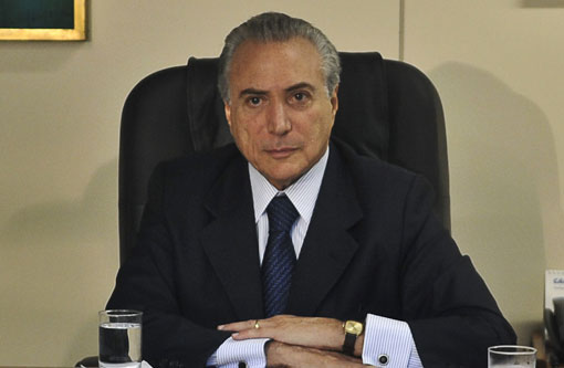 Michel Temer disse achar difícil Dilma Rousseff resistir até o fim do mandato