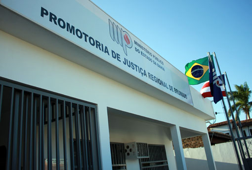 Após apreensão, Ministério Público já está com os objetos recolhidos da residência da Vereadora Liu Vasconcelos e do candidato a vereador Léo Vasconcelos