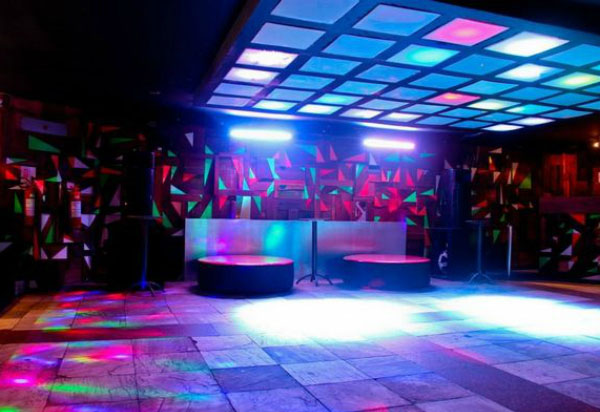 Salvador permitirá eventos para até 200 pessoas