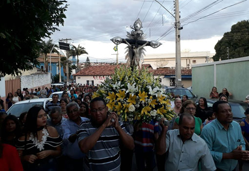 Brumado: Católicos celebraram o padroeiro Bom Jesus