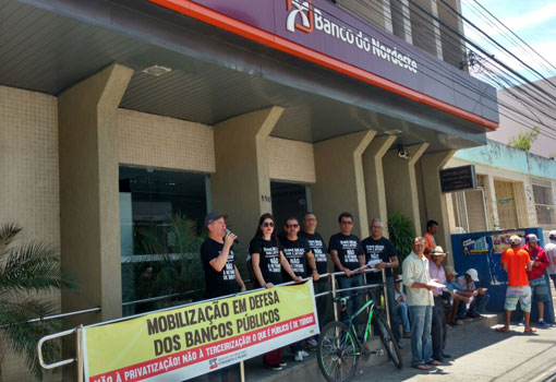 Mobilização em Brumado contra a privatização dos bancos públicos