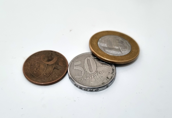 Maioria dos baianos  têm apenas centavos a receber do Banco Central