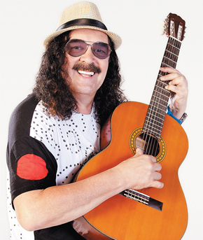 MORAES MOREIRA CHEGA AOS 65 ANOS E LANÇA ÁLBUM