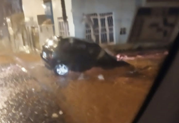 Médico morre afogado após tentar atravessar enxurrada em Caetité