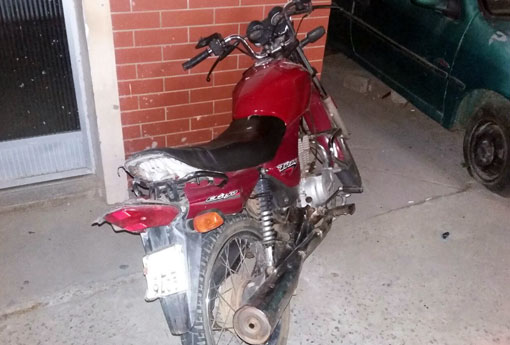 Brumado: Polícia Militar prende assaltantes e recupera motocicleta roubada