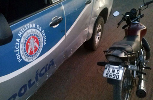 Brumado: Polícia Militar apreende veículo furtado