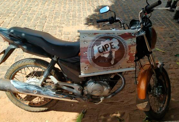 Caesg apreende em Caculé moto com chassi suprimido 