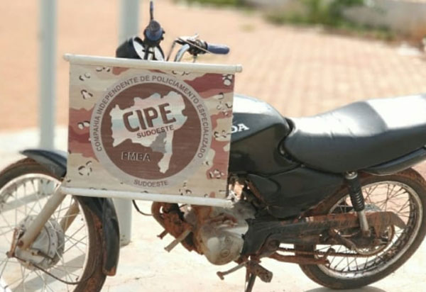 Caesg recupera moto com restrição de furto/roubo zona rural de Ibiassucê