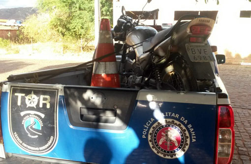 Polícia Rodoviária apreendeu moto irregular próximo a Paramirim