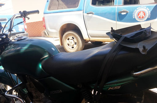 Brumado: Mototaxista tem moto tomada de assalto; Polícia Militar recupera veículo momentos depois