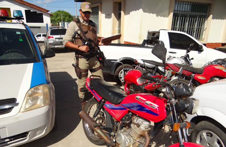 Brumado: Polícia Militar recupera mais uma moto roubada